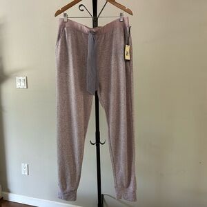 Max Studio Sleepwear Cozy Jogger Pants, Size X-LARGE.